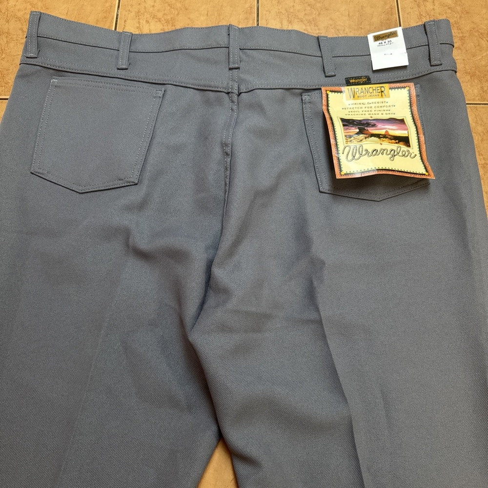 NEW Wrangler Wrancher Boot Pants Slacks Mens 46 x 30 Reg Fit Gray Polyester 82GY